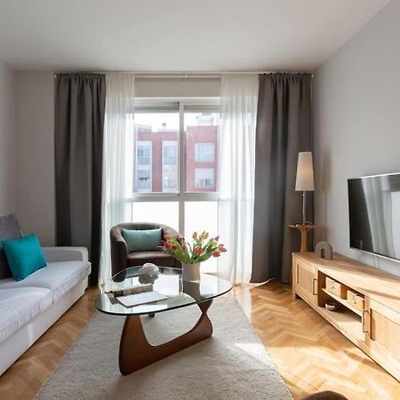 Vivienda Con Zona De Trabajo, Piscina Y Parking Apartment Madrid Exterior photo